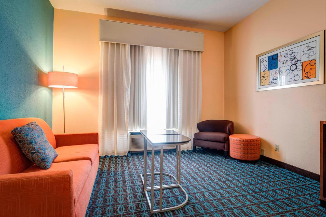Comfort Inn & Suites Green Bay Stadium Area Exterior foto