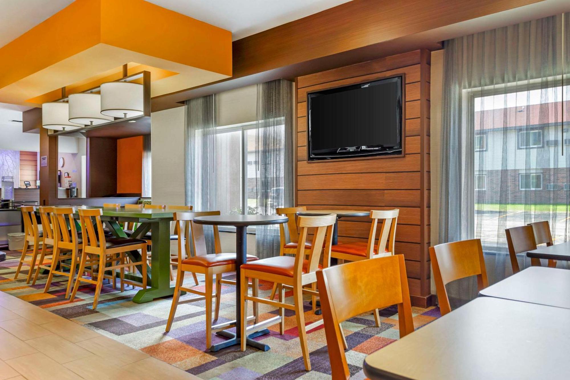 Comfort Inn & Suites Green Bay Stadium Area Exterior foto