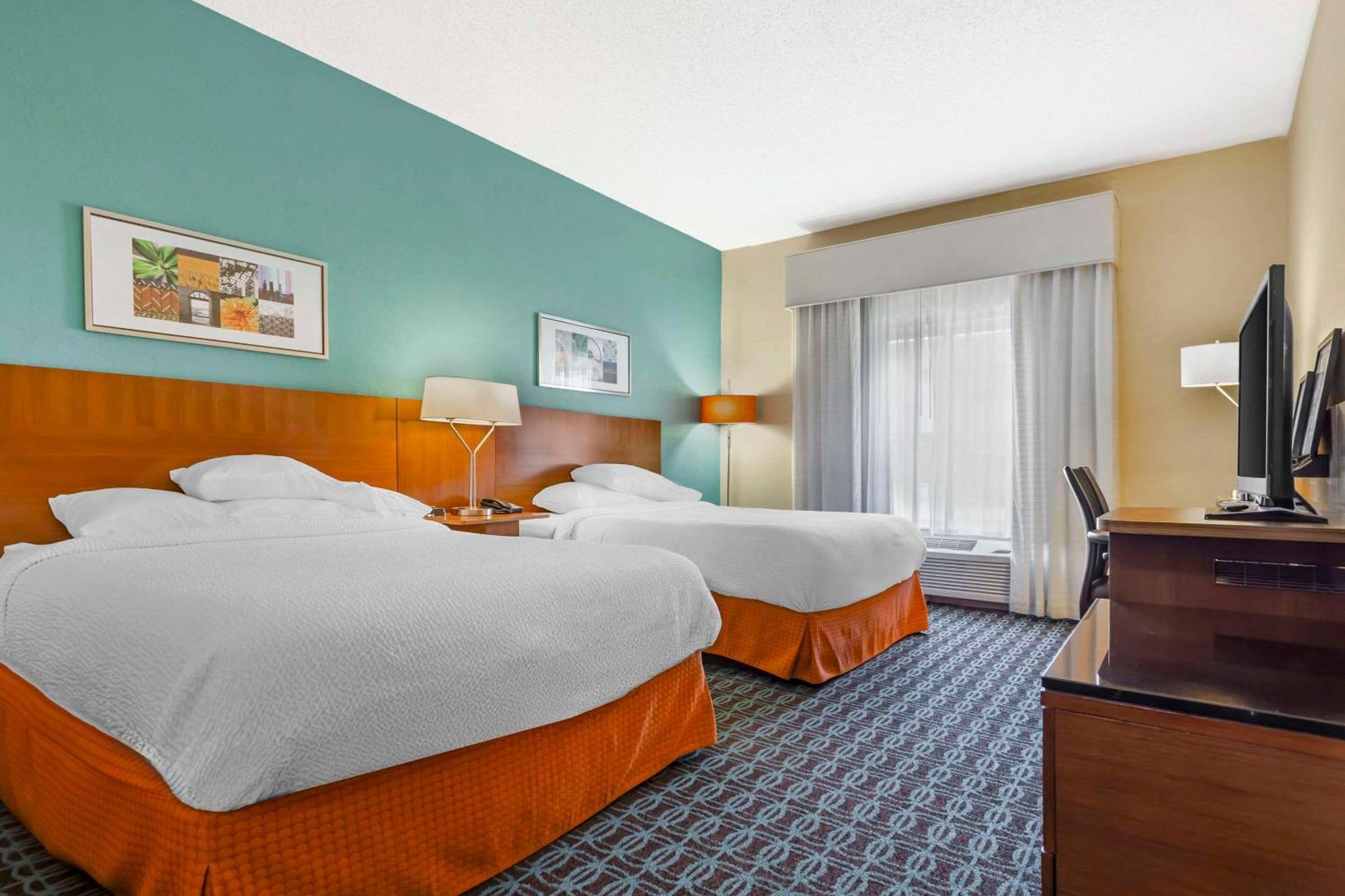 Comfort Inn & Suites Green Bay Stadium Area Exterior foto